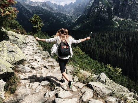 3 Ways to Make Yourself  Happier Right Now