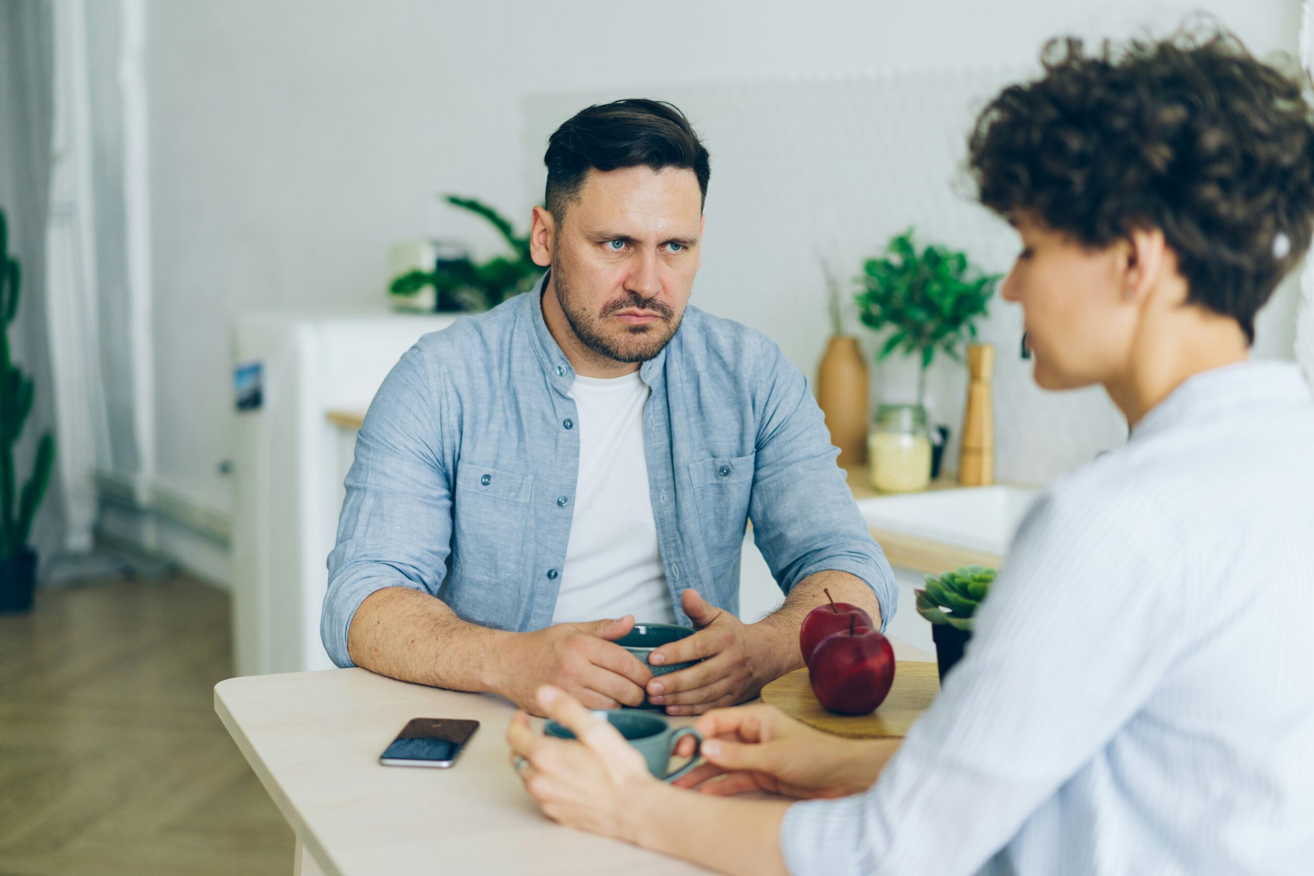 Red Flags Why You Shouldn't Get Married